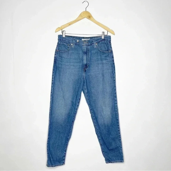 Levi's High Waisted Mom Jeans Taper Straight Leg Denim Size 31 - Picture 8 of 10